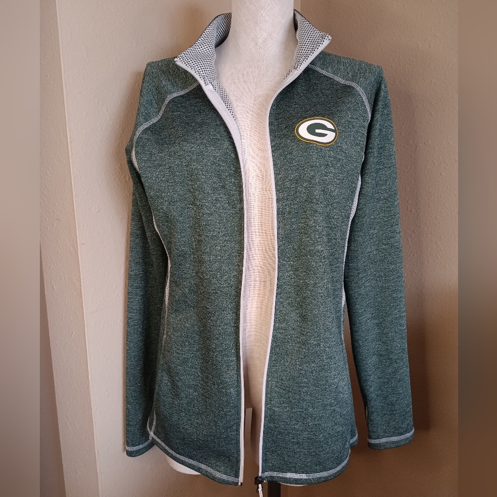 Green Bay Packers Jacket sz Large by Majestic